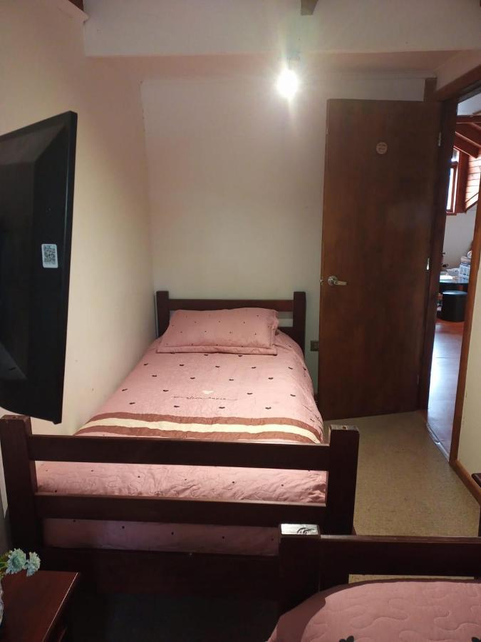 Hostal Valentino Villarrica Exterior foto